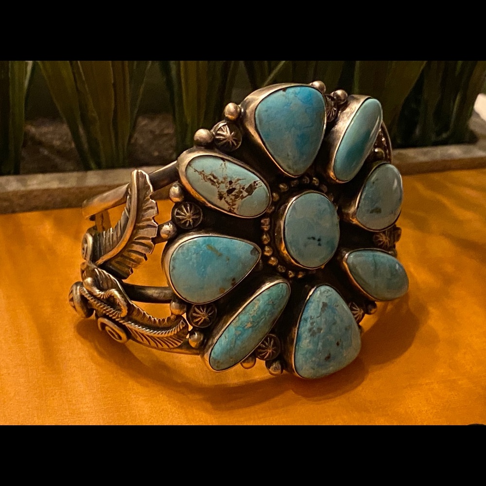 HOST PICK!✨Navajo Naitive American Sterling Silver Turquoise Cuff by Delvin John - Picture 2 of 12
